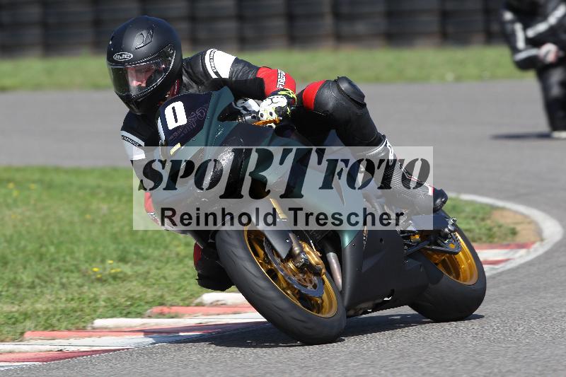 Archiv-2022/57 29.08.2022 Plüss Moto Sport ADR/Einsteiger/10